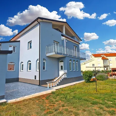 Fuer 5 Personen Ca 80 Qm In Fazana, Istrien Istrische Riviera * Fazana